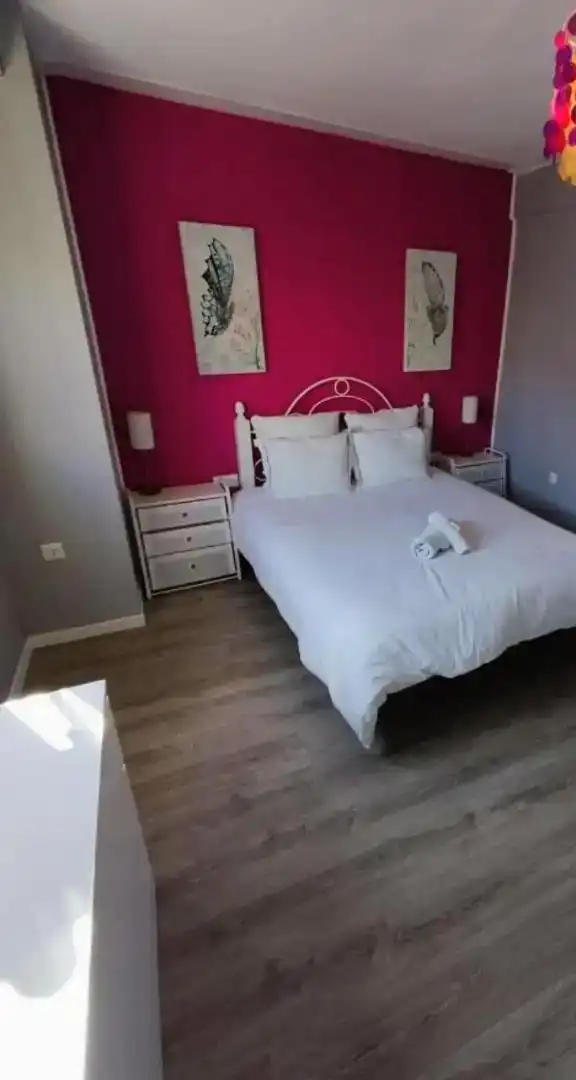 Dormitori de Casa adosada de lloguer en Villar del Arzobispo amb Aire condicionat, Parquet i Moblat