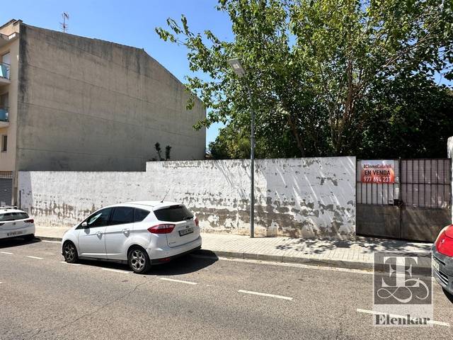 Terreno en Venta en JOSEP BARGES I BARBA en Calafell Poble