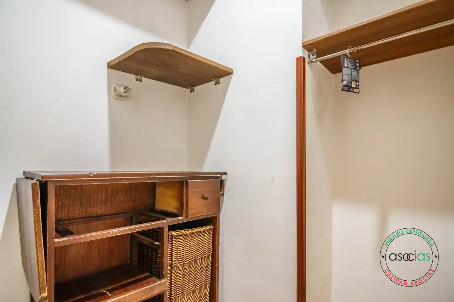 Casa adosada en venta en Grado con Calefacción, Jardín privado y Parquet