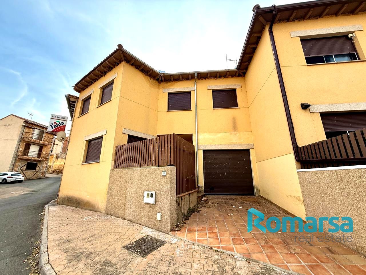 Vista exterior de Casa o chalet en venta en La Colilla con Calefacción y Terraza