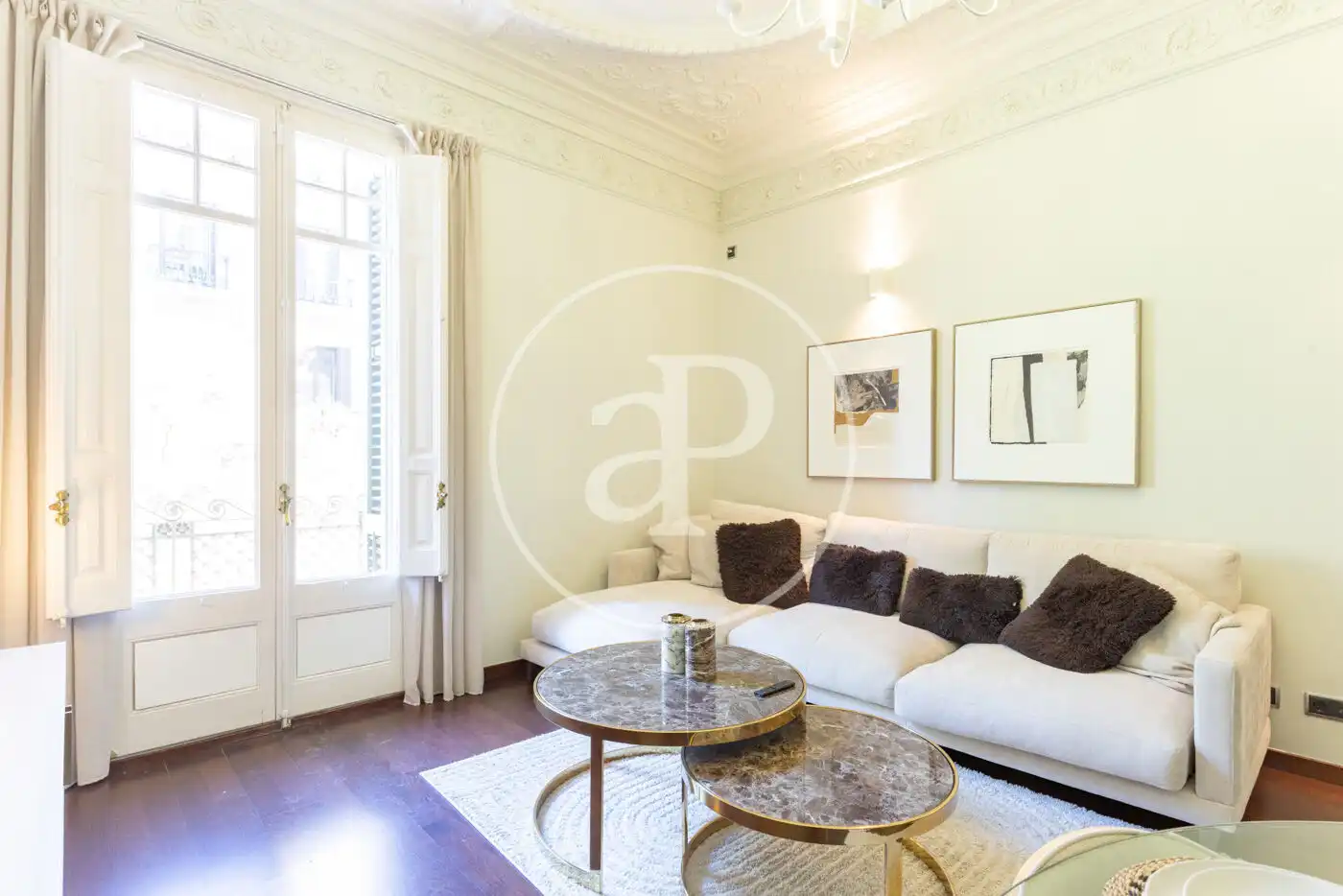 Sala de estar de Piso de alquiler en Barcelona con Aire acondicionado, Calefacción y Amueblado