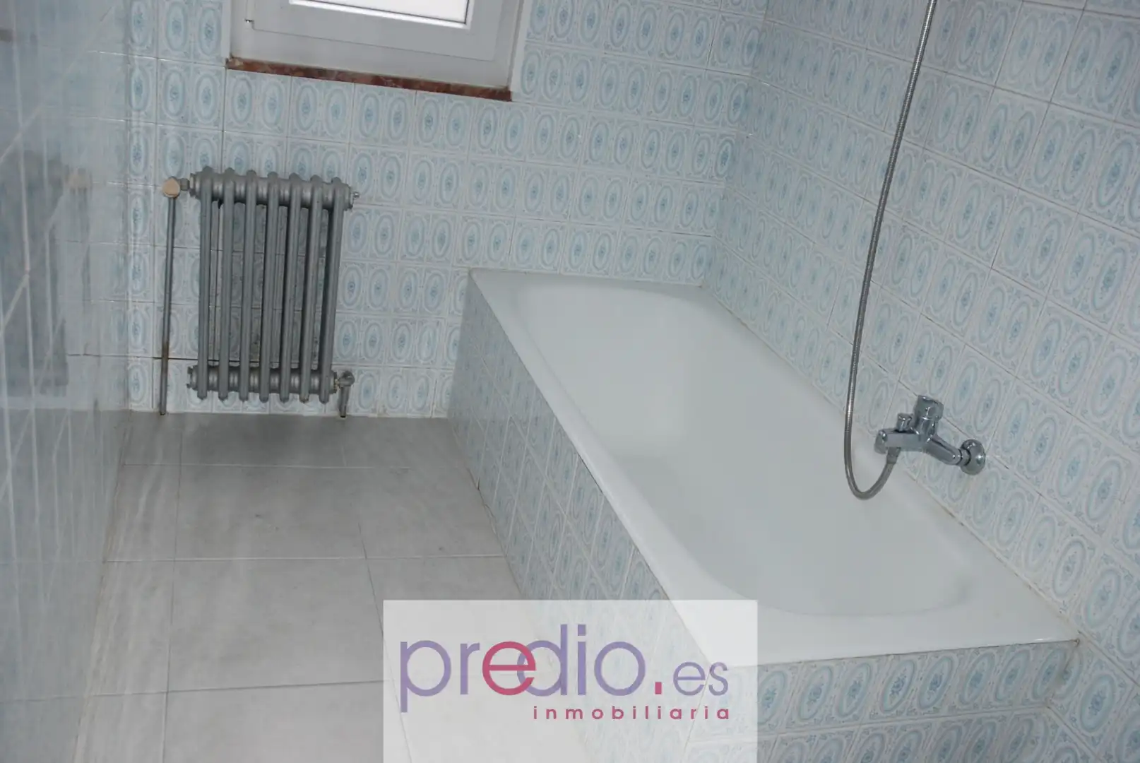 Habitación de Piso en venta en Lugo con Calefacción, Parquet y Trastero