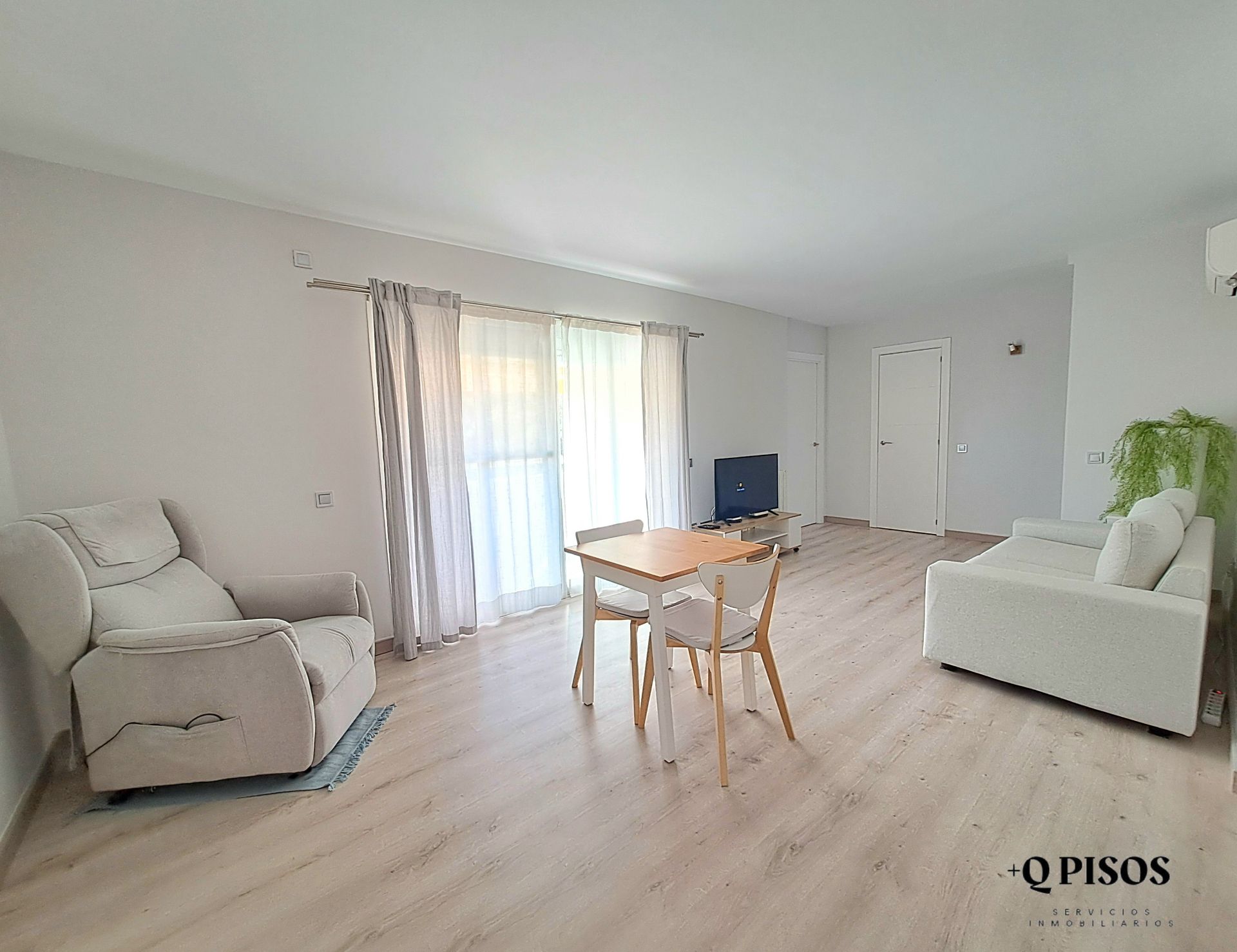 Sala de estar de Piso en venta en Llucmajor con Aire acondicionado, Parquet y Trastero