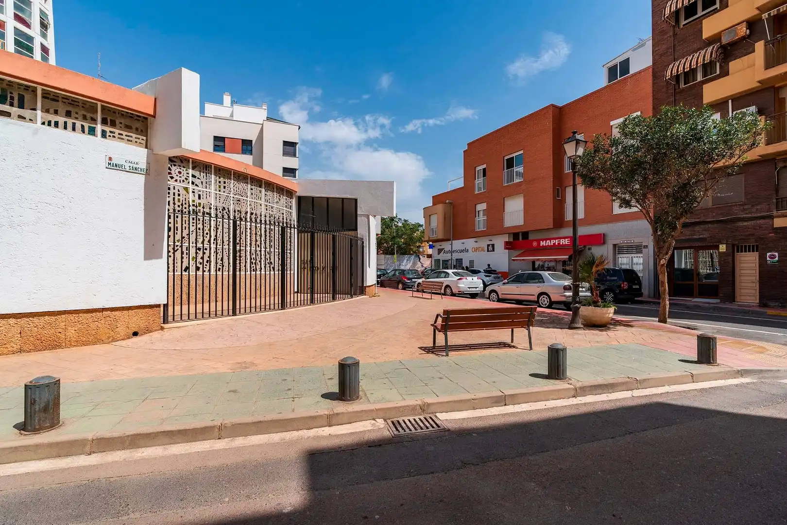 Vista exterior de Àtic en venda en Almería amb Aire condicionat, Calefacció i Terrassa
