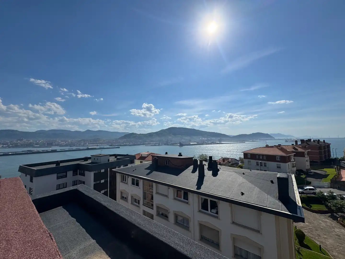 Vista exterior de Piso en venta en Getxo  con Calefacción, Terraza y Amueblado