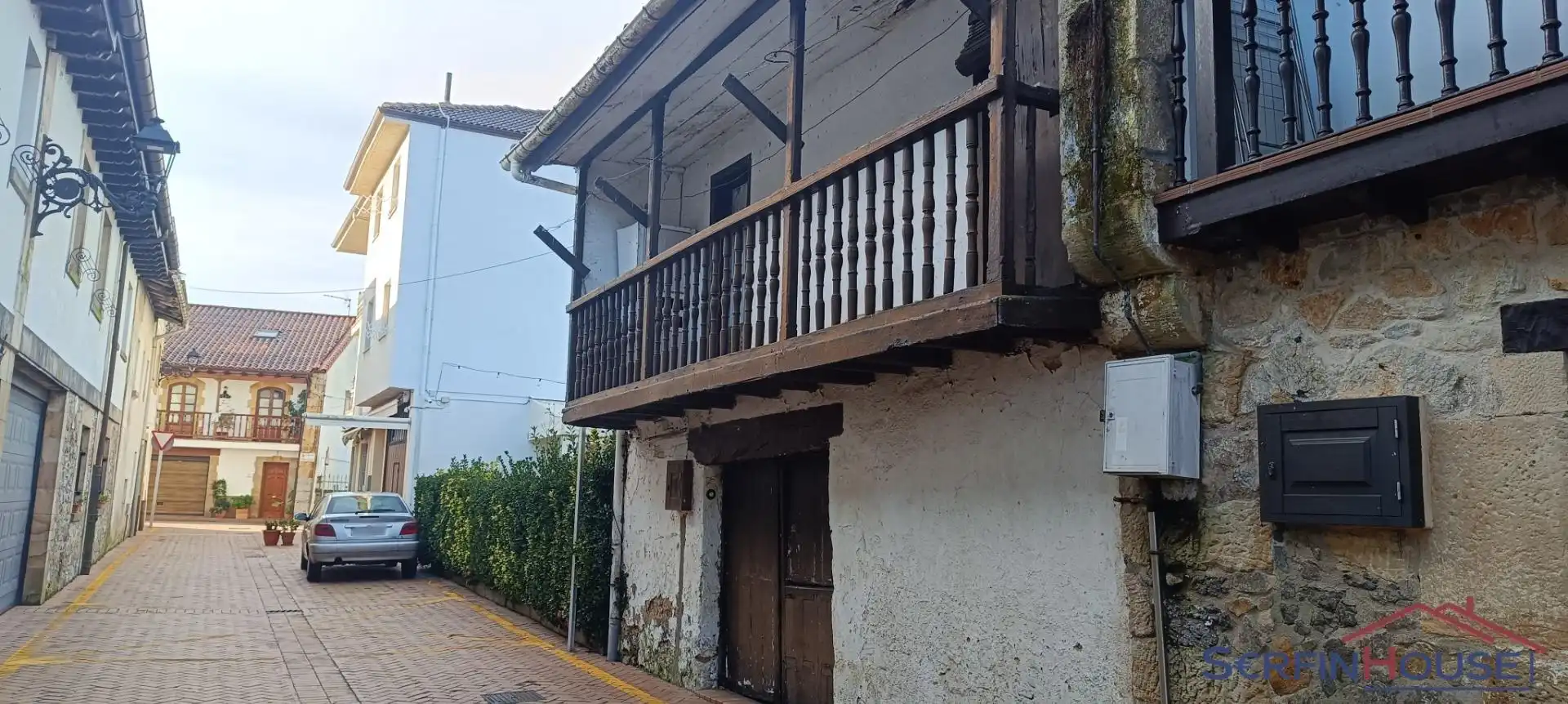 Außenansicht von Einfamilien-Reihenhaus zum Verkauf in Escalante