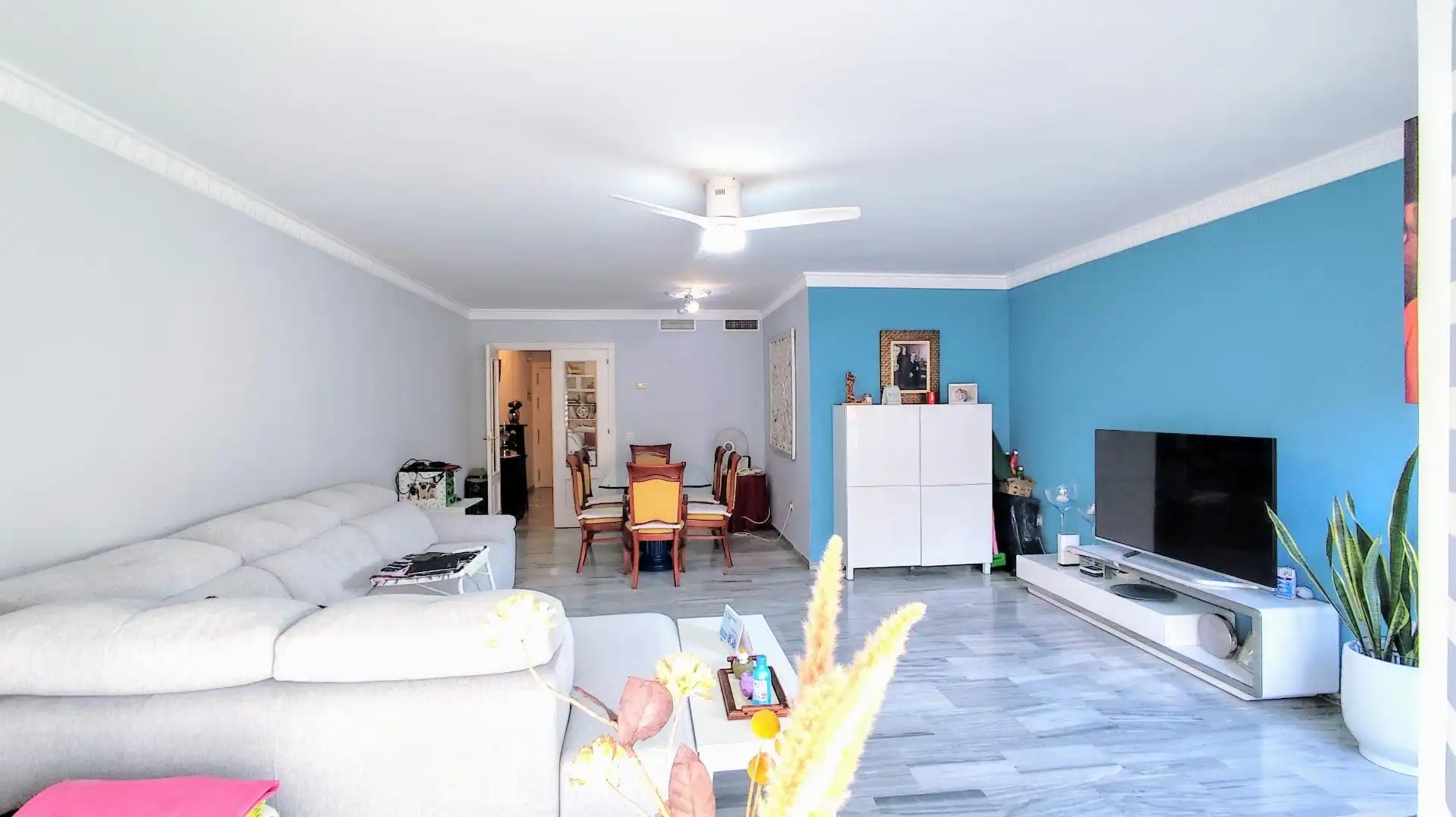 Sala de estar de Piso en venta en Torremolinos con Aire acondicionado, Jardín privado y Terraza