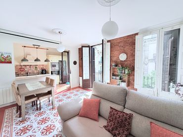 Wohnung mit Balkon zum Verkauf in Carrer de Bailèn