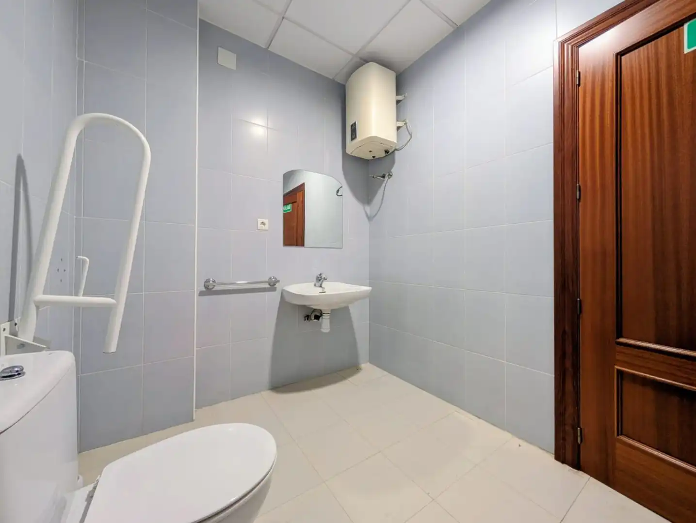 Locale commerciale in affitto a Loja, imagen 10