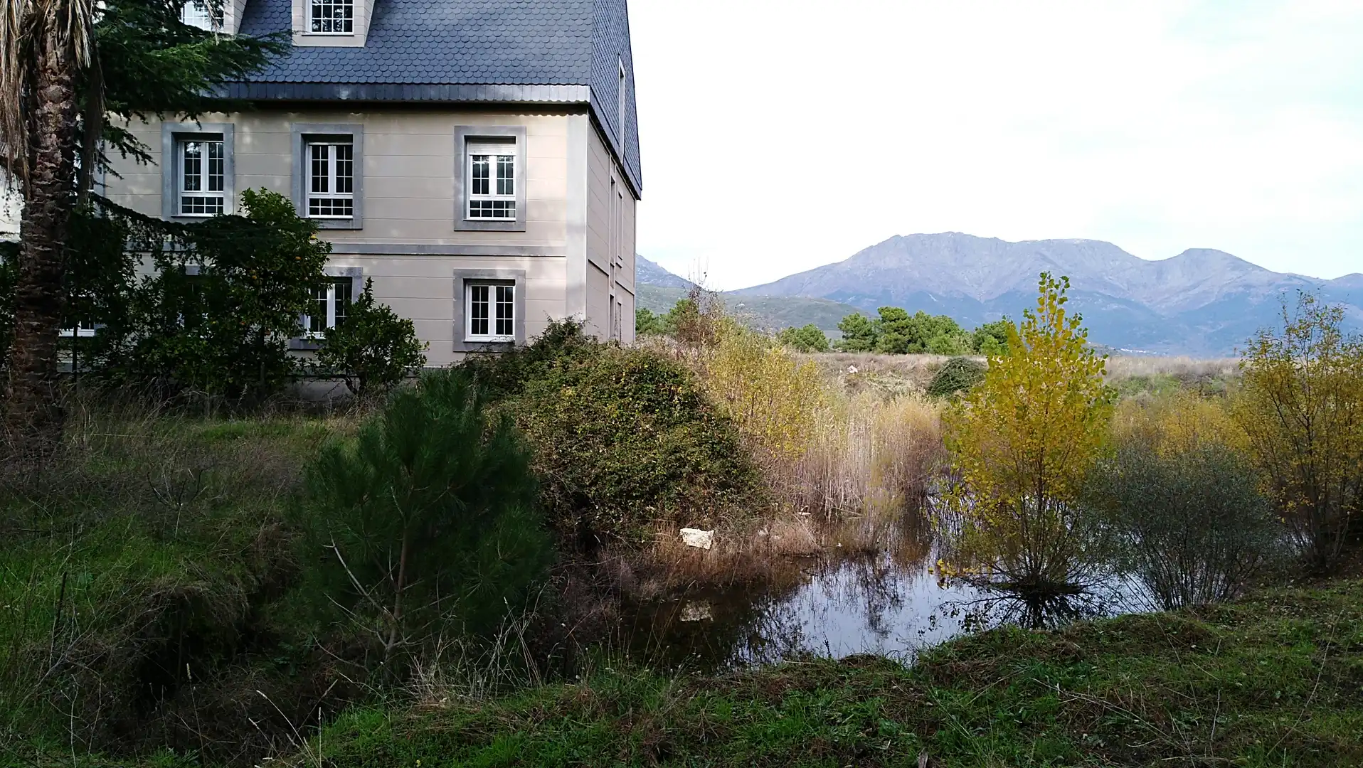 Garden of Buildings for sale in Mombeltrán