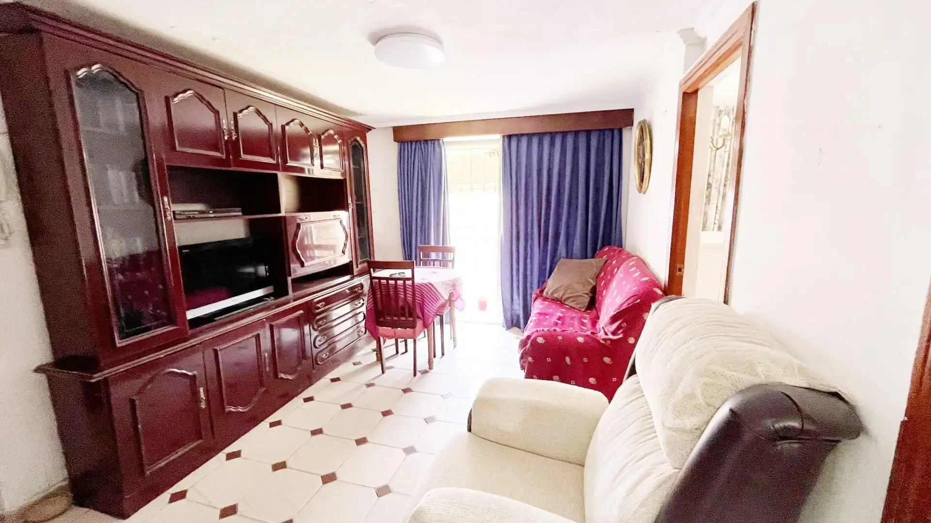 Sala de estar de Piso en venta en  Sevilla Capital