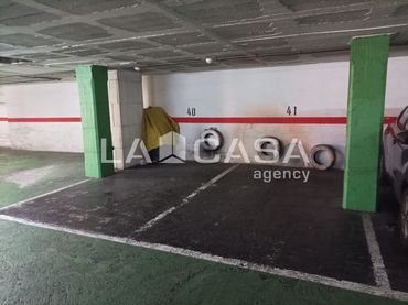 Parkplatz zum Verkauf in Santa Rosa