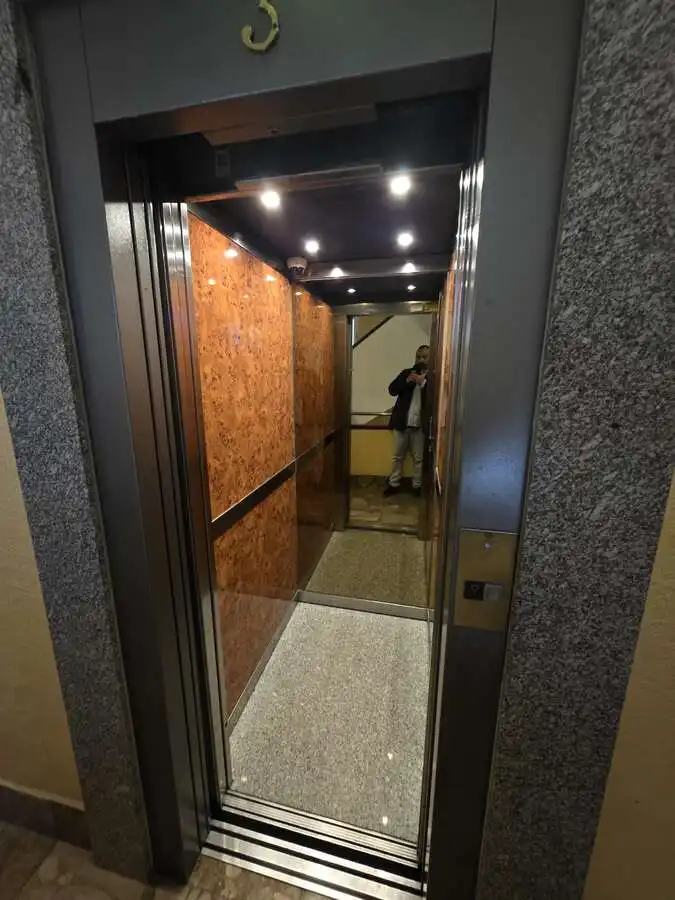 Piso en venta en Avilés con Calefacción, Terraza y Trastero
