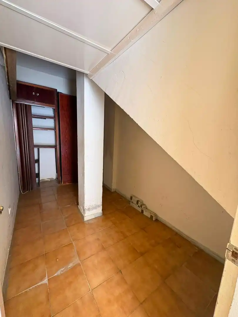 Casa adosada en venda en Cádiz amb Terrassa, Traster i Balcó