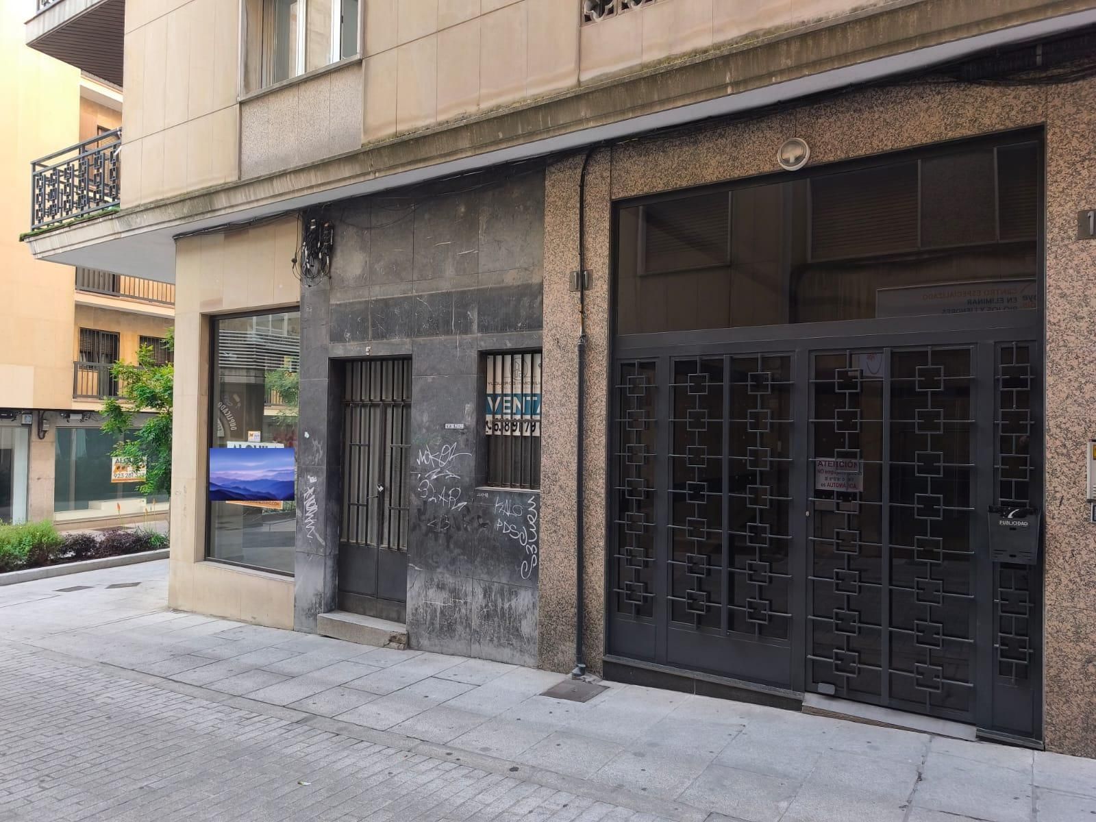 Vista exterior de Local en venta en Salamanca Capital