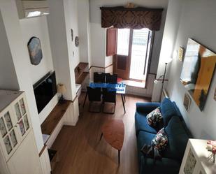 Sala d'estar de Apartament en venda en  Sevilla Capital amb Aire condicionat