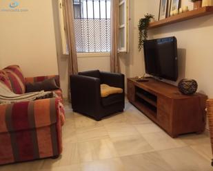 Sala d'estar de Planta baixa en venda en  Cádiz Capital amb Parquet