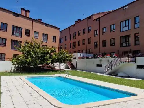 Penthouse mit Pool zur Miete in Avenida Bello Piñeiro 1