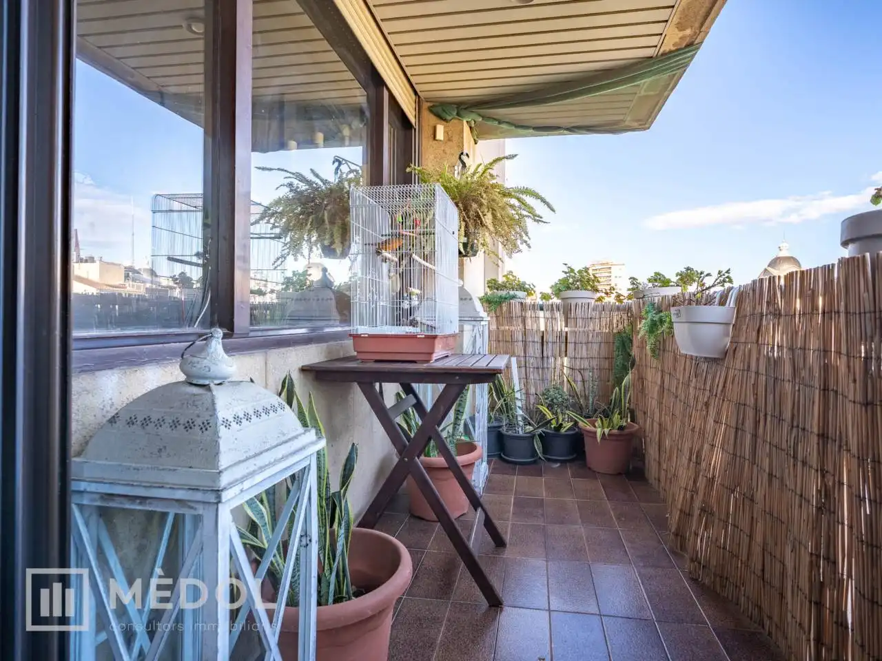 Terraza de Piso en venta en Tarragona con Calefacción, Parquet y Amueblado