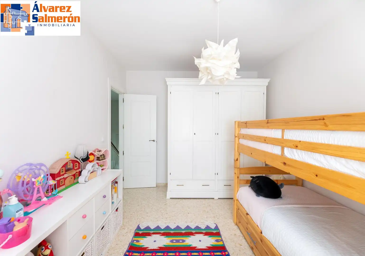 Habitación de Casa o chalet en venta en Albolote con Terraza, Trastero y Jacuzzi