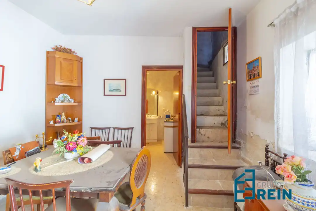 Houses for sale in Carranque