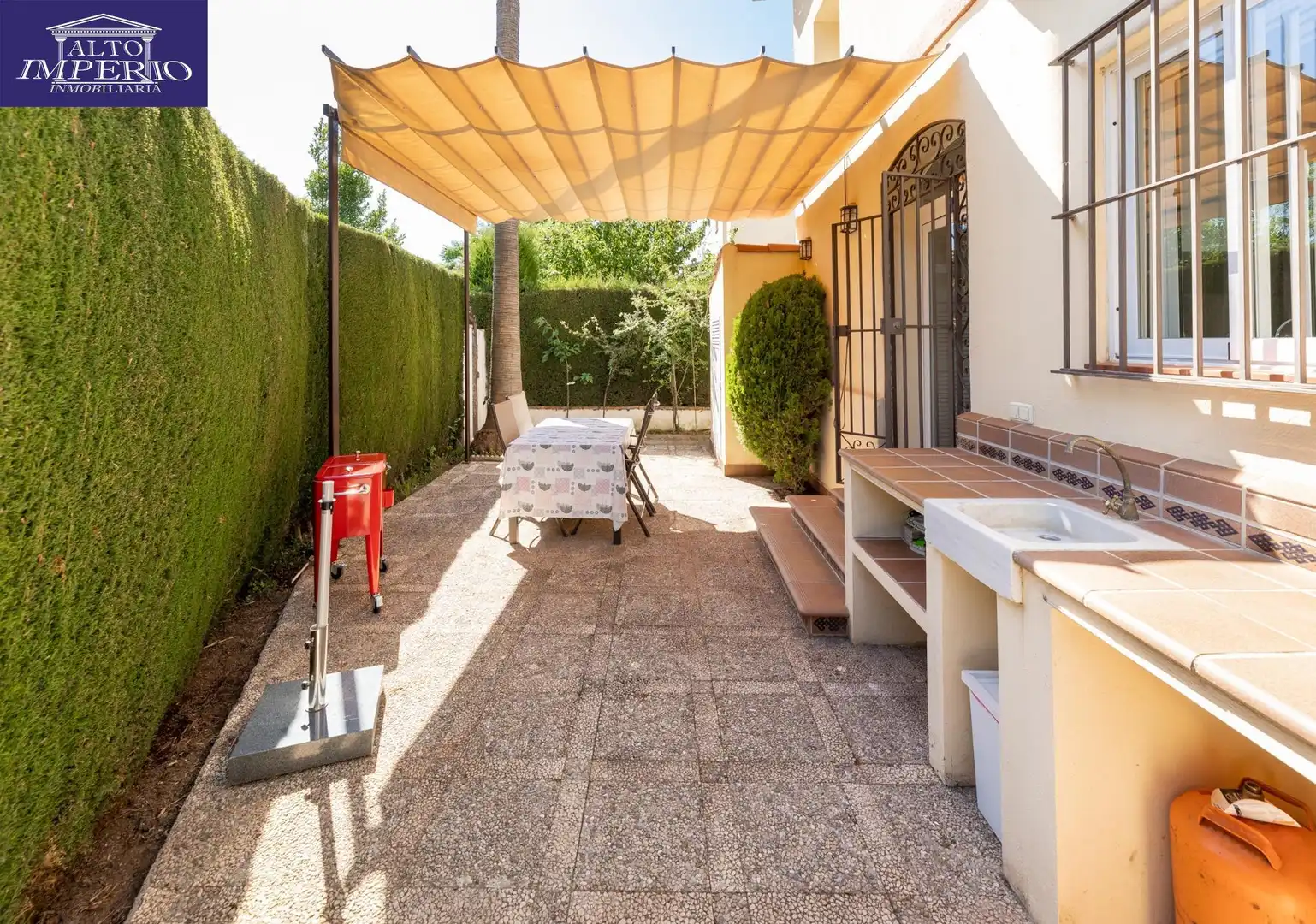 Terrassa de Casa o xalet en venda en Albolote amb Aire condicionat, Calefacció i Jardí privat