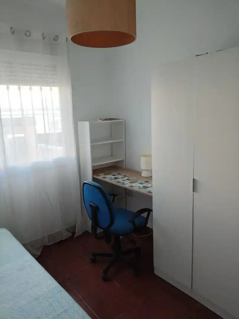 Habitación de Casa o chalet para compartir en Cártama con Amueblado, Horno y Lavadora