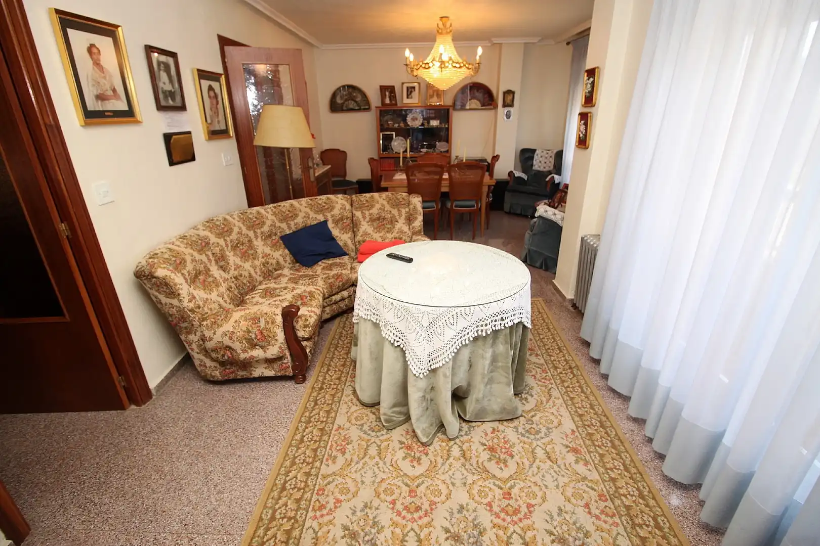 Wohnzimmer von Maisonette zum Verkauf in Monóvar  / Monòver mit Klimaanlage, Heizung und Terrasse