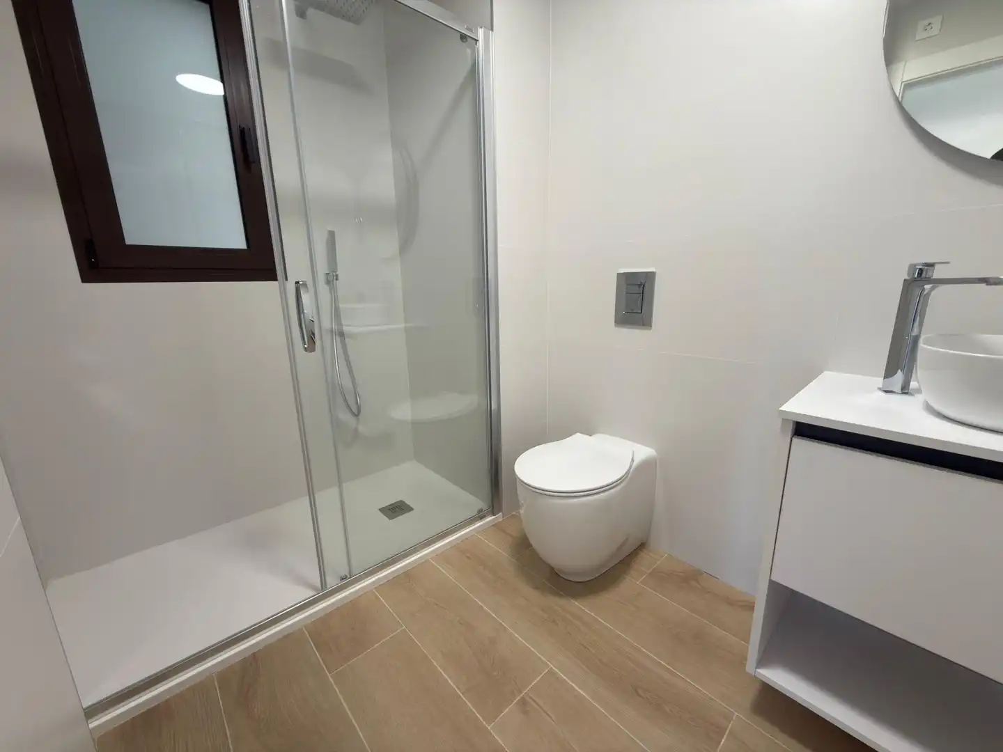 Baño de Ático en venta en Orihuela con Terraza y Amueblado