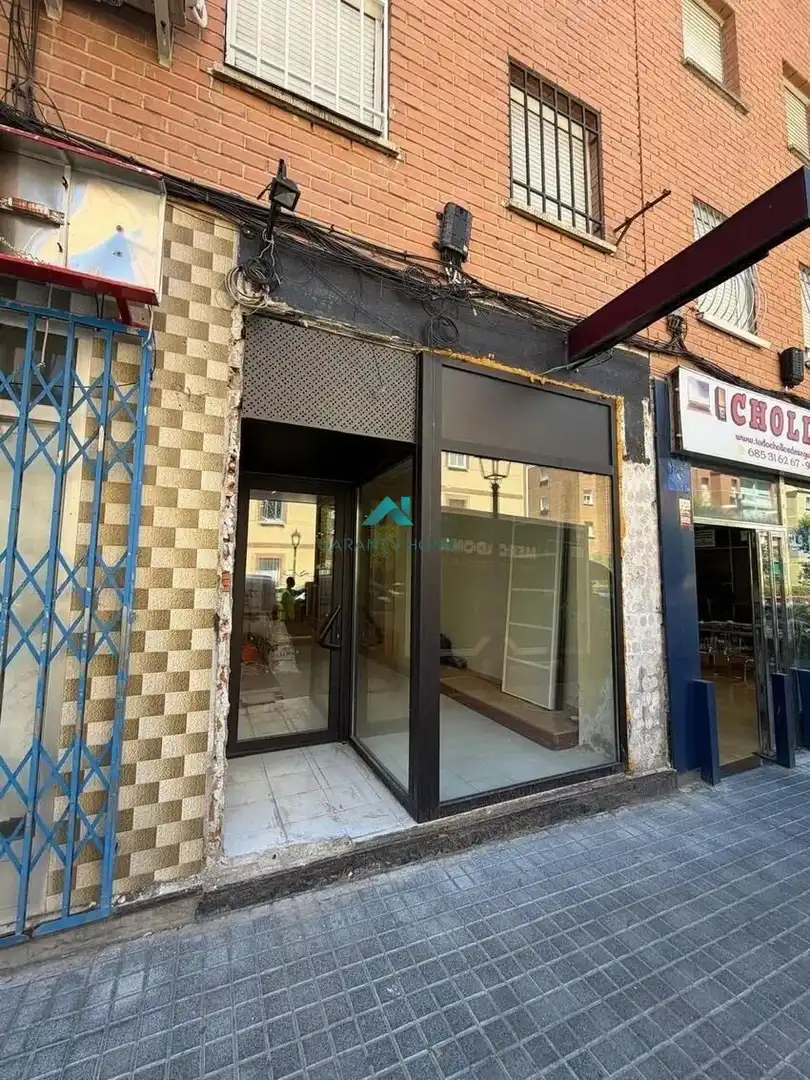 Local comercial de lloguer a Centro
