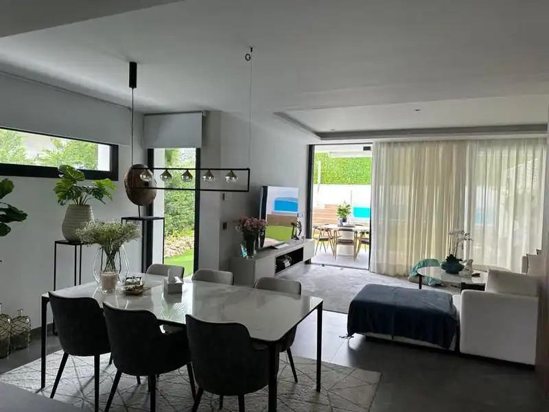 Living room of Detached homes for rent in Marbella  with Air Conditioner, Heating and Private garden