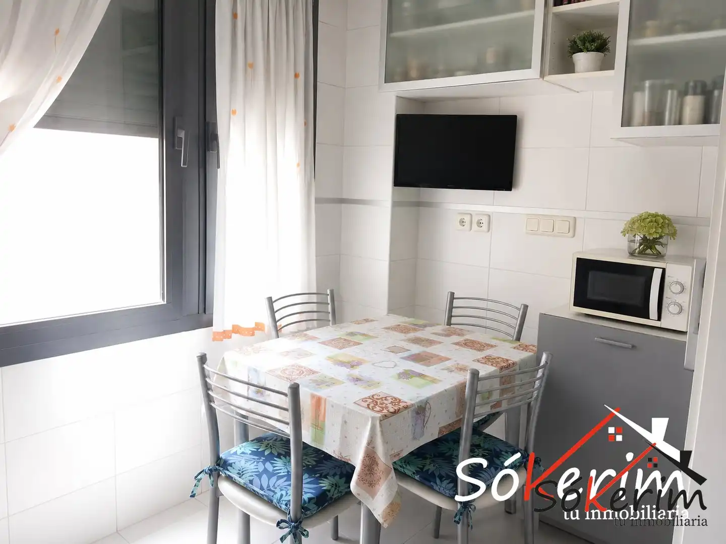 Cocina de Piso en venta en Alcalá de Henares con Aire acondicionado, Calefacción y Trastero