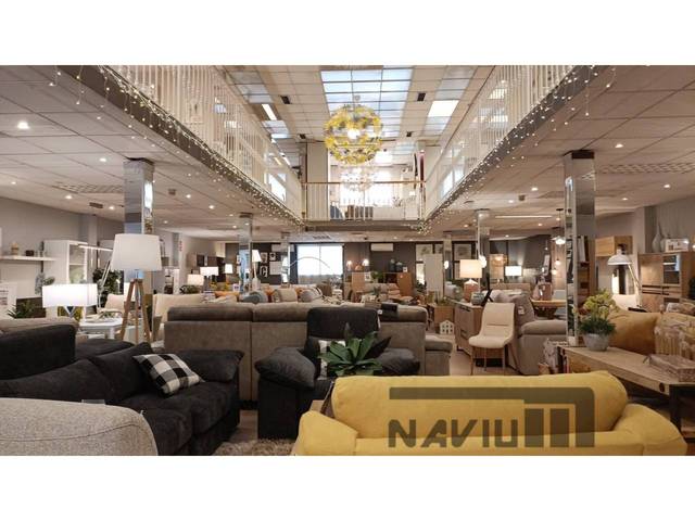 Nave industrial en Venta en El Barral Ferial