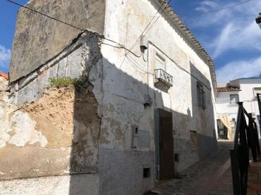 House for sale in Calle Baluarte