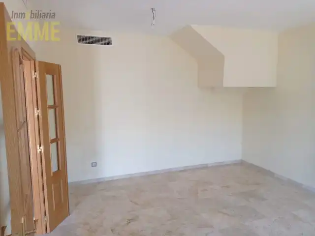 Detached homes for rent in Ronda  with Air Conditioner and Pets allowed