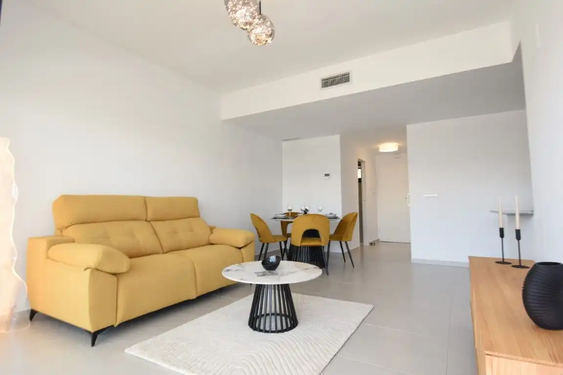 Sala d'estar de Estudi en venda en San Miguel de Salinas amb Piscina comunitària