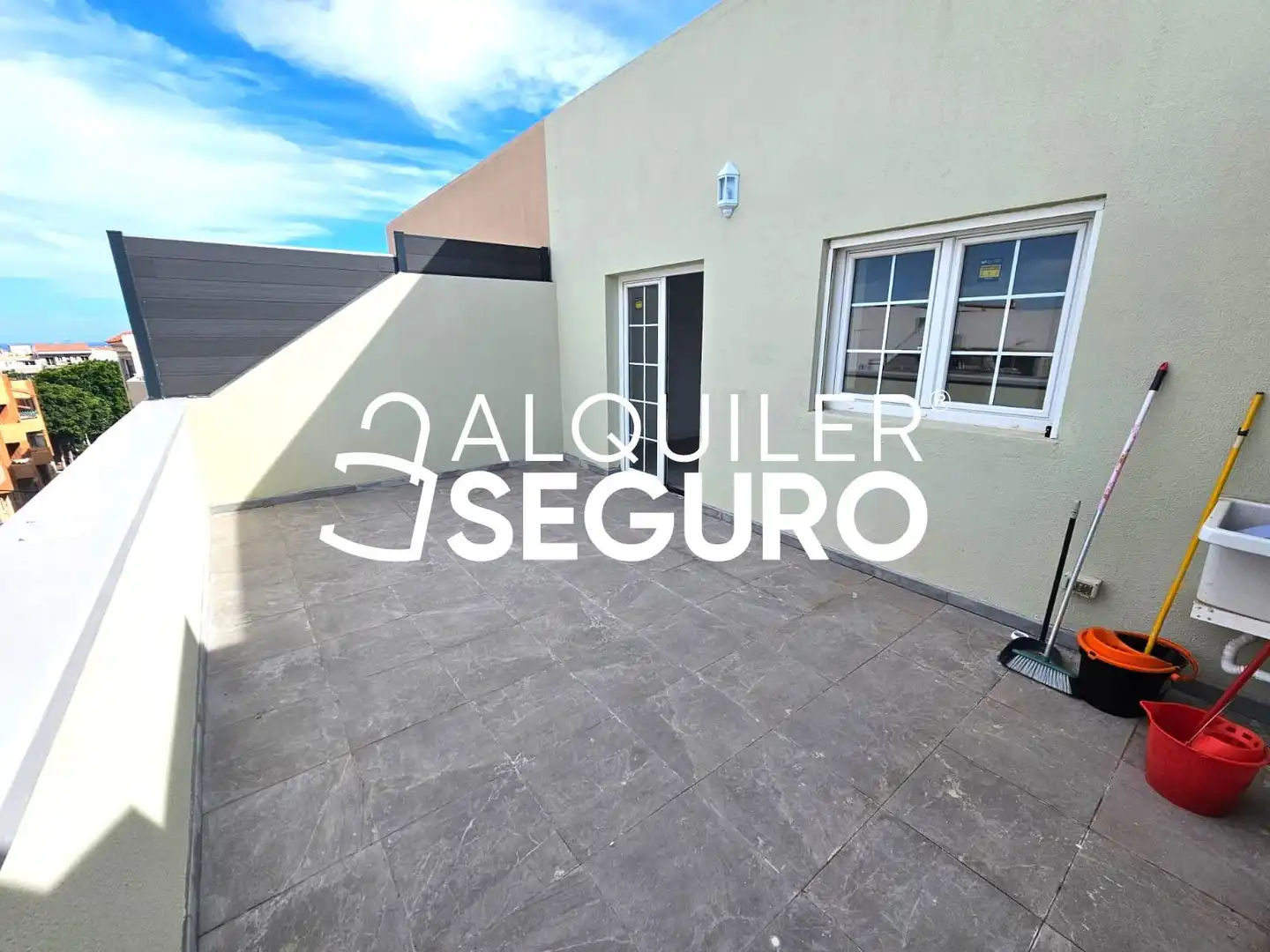 Exterior view of Attic for rent in Santa Lucía de Tirajana  with Terrace