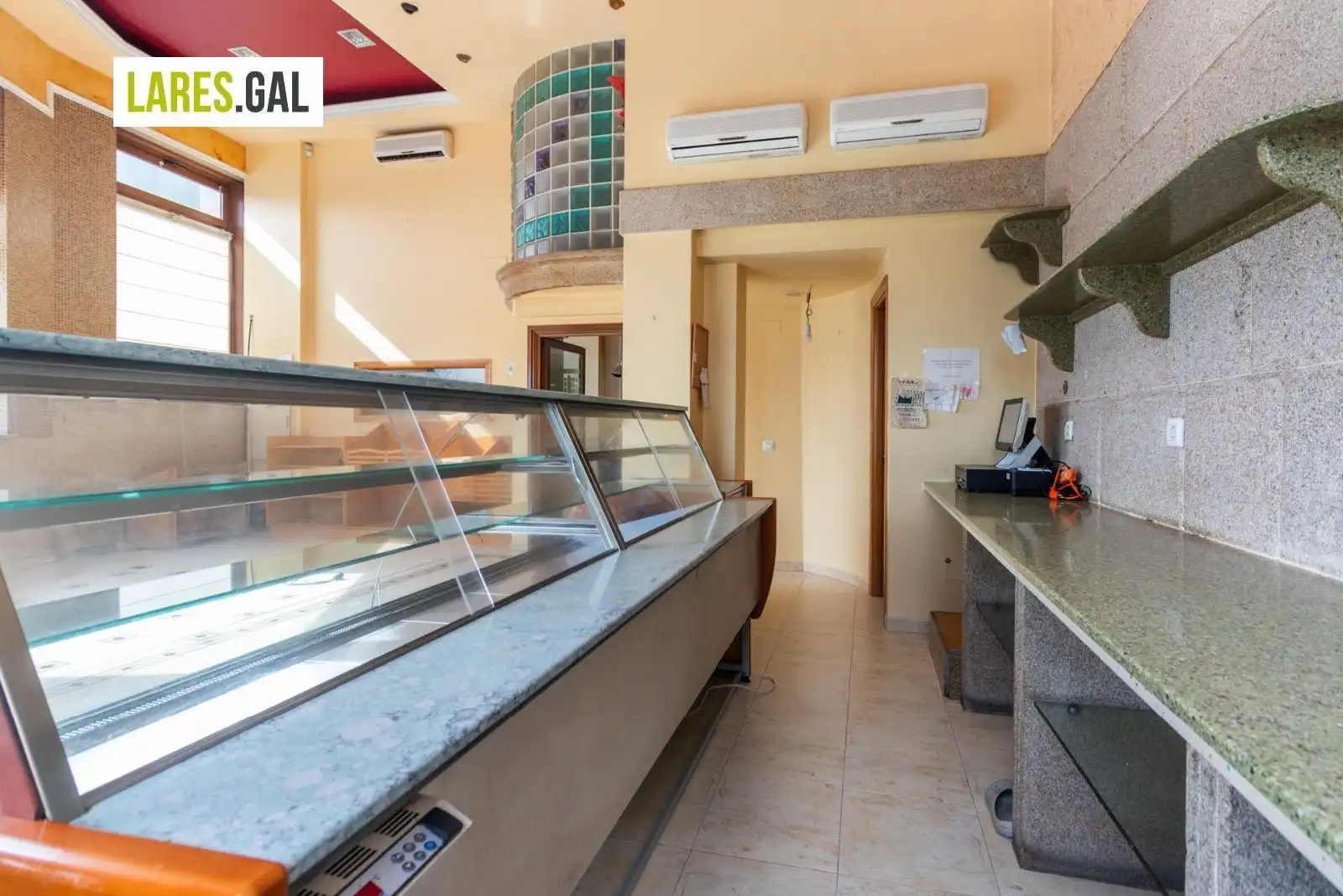 Commercial properties for sale in Cangas   with Air Conditioner