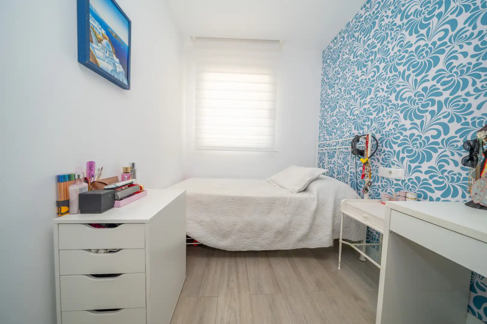 Schlafzimmer von Dachboden zum Verkauf in Calella mit Klimaanlage, Terrasse und Schwimmbad