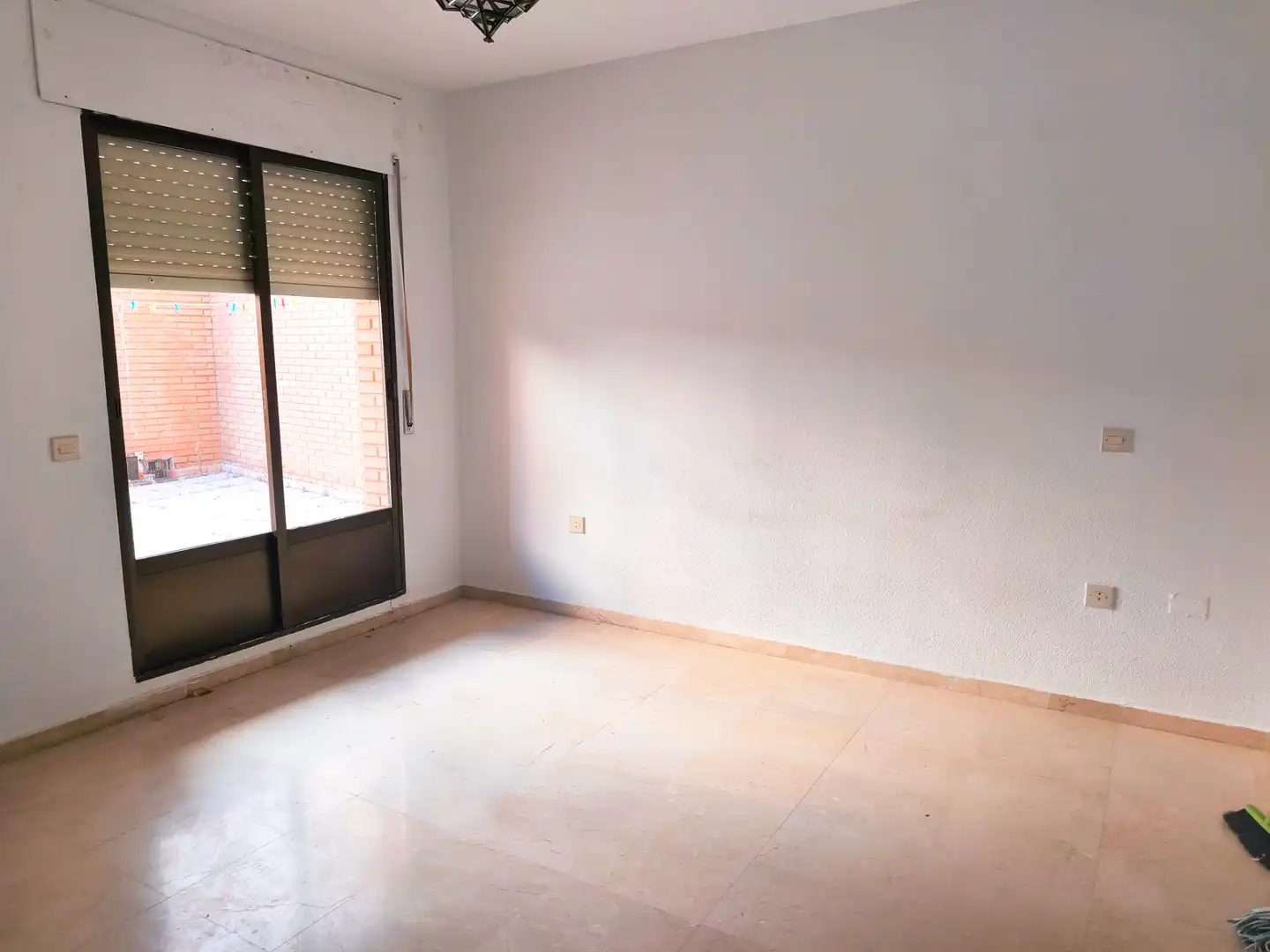 Habitación de Piso en venta en Ciudad Real con Calefacción y Trastero