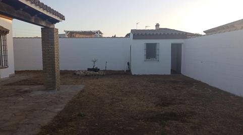 Foto 3 de Casa o xalet en venda a Camino Camino Chafarinas del Pamar, Pelagatos - Pago del Humo, Chiclana de la Frontera