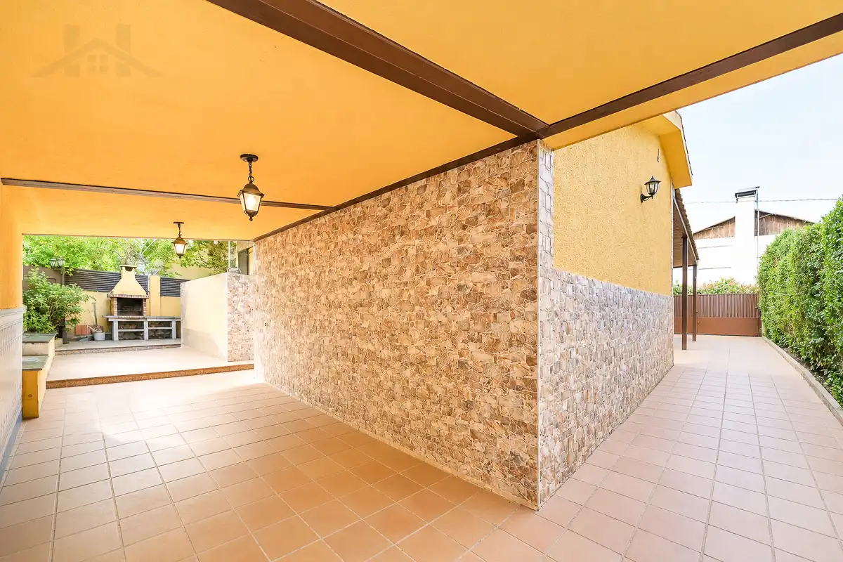 Terrassa de Casa o xalet en venda en Collado Mediano amb Terrassa i Traster