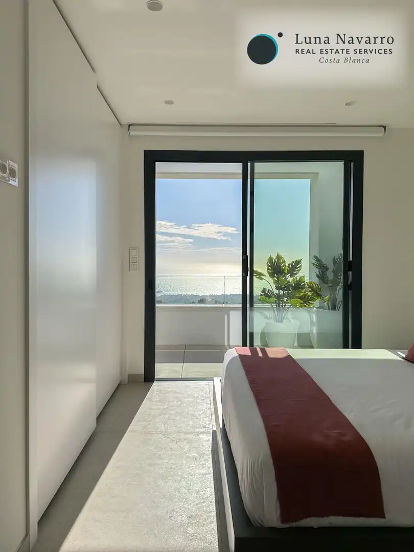 Detached house with pool for sale in Calle Media, imagen 32