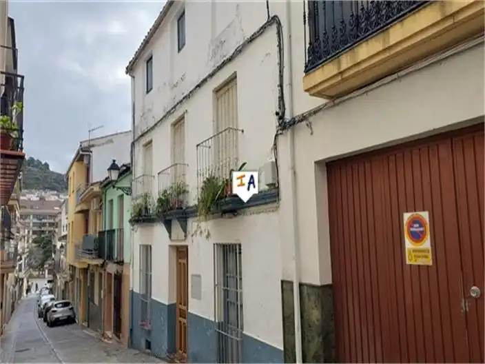 Adossat en venda a Alcalá la Real