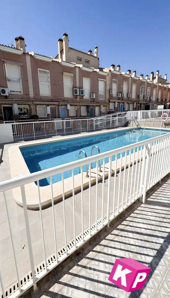 Piscina de Casa o xalet en venda en Santa Pola amb Aire condicionat, Terrassa i Piscina