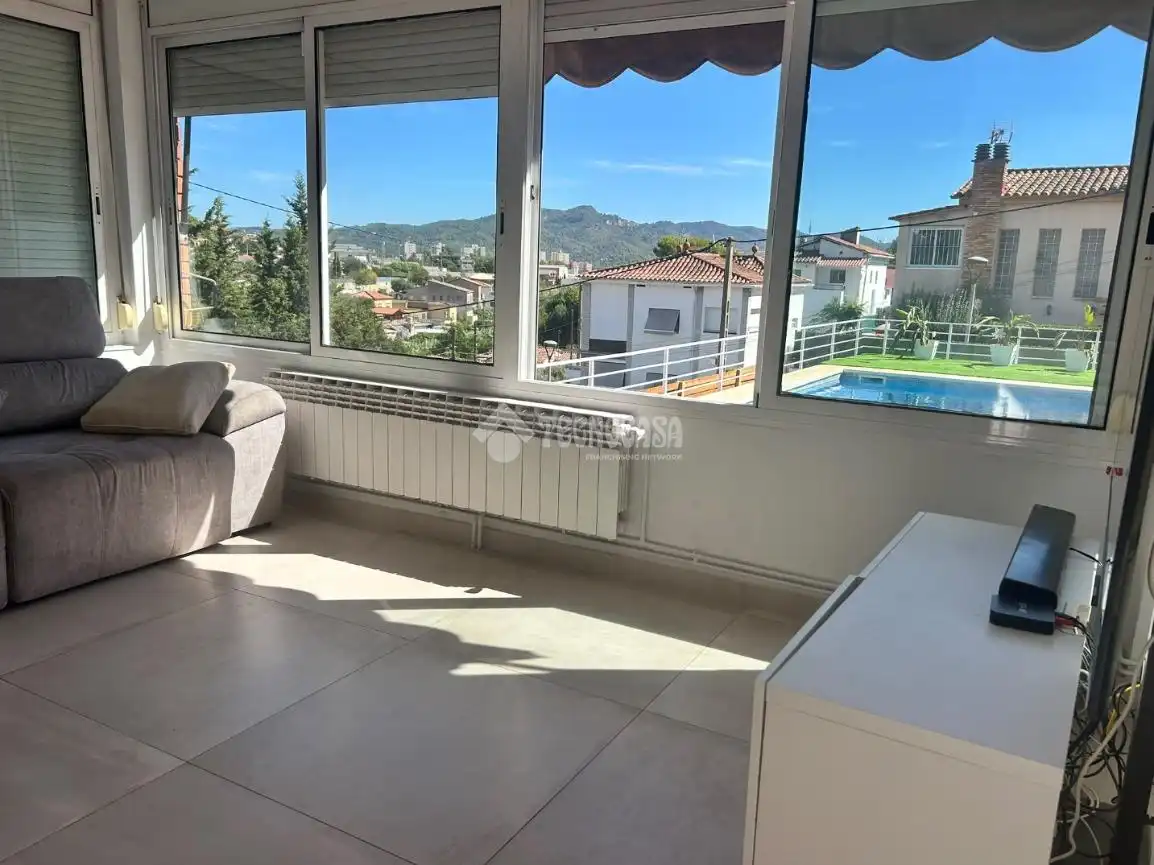 Casa amb terrassa en venda a Sant Vicenç Dels Horts, imagen 5
