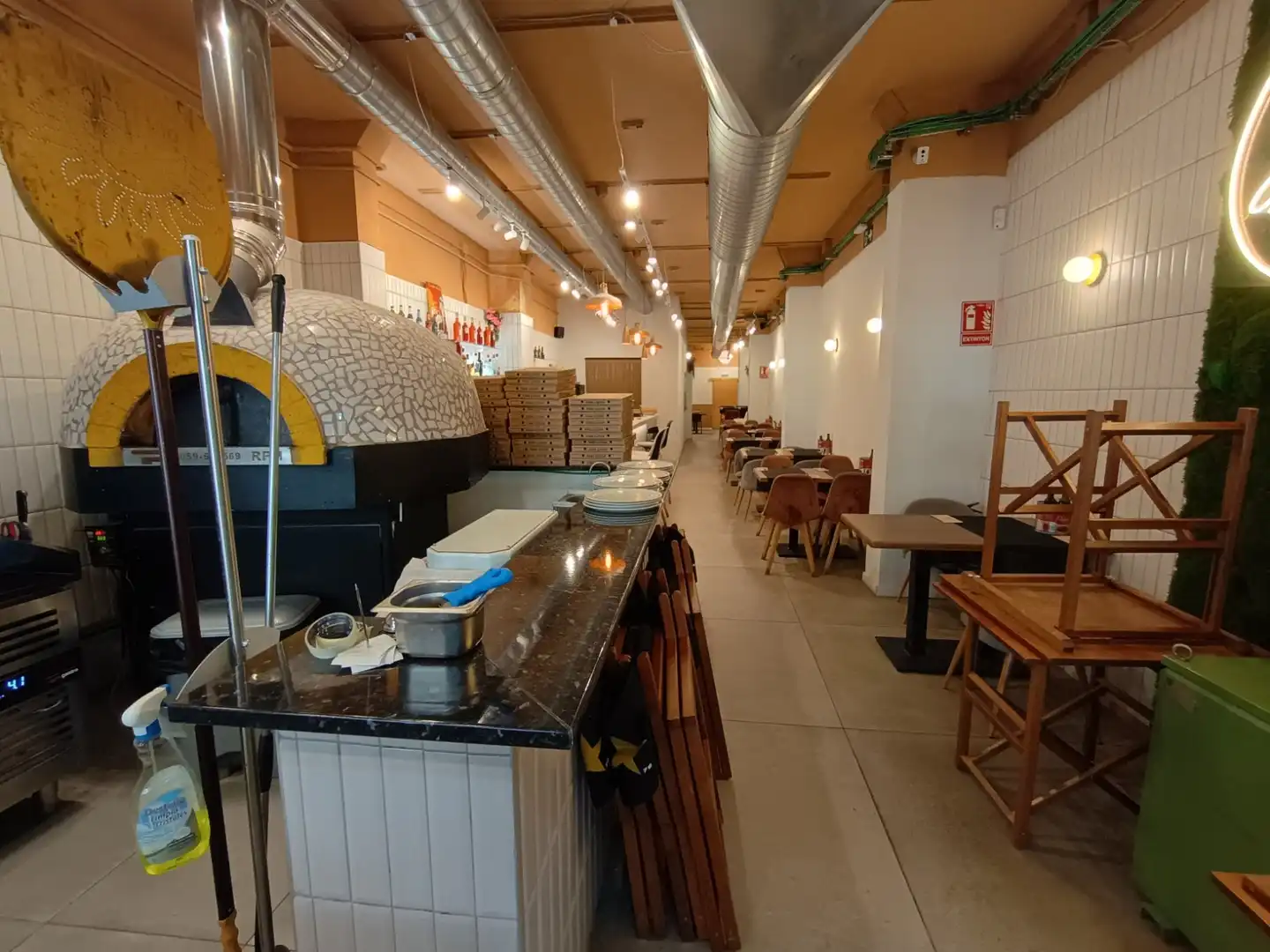 Business premises for transfer in Eixample, imagen 54