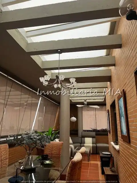 Dachboden zum Verkauf in Torremolinos mit Heizung, Terrasse und Abstellraum