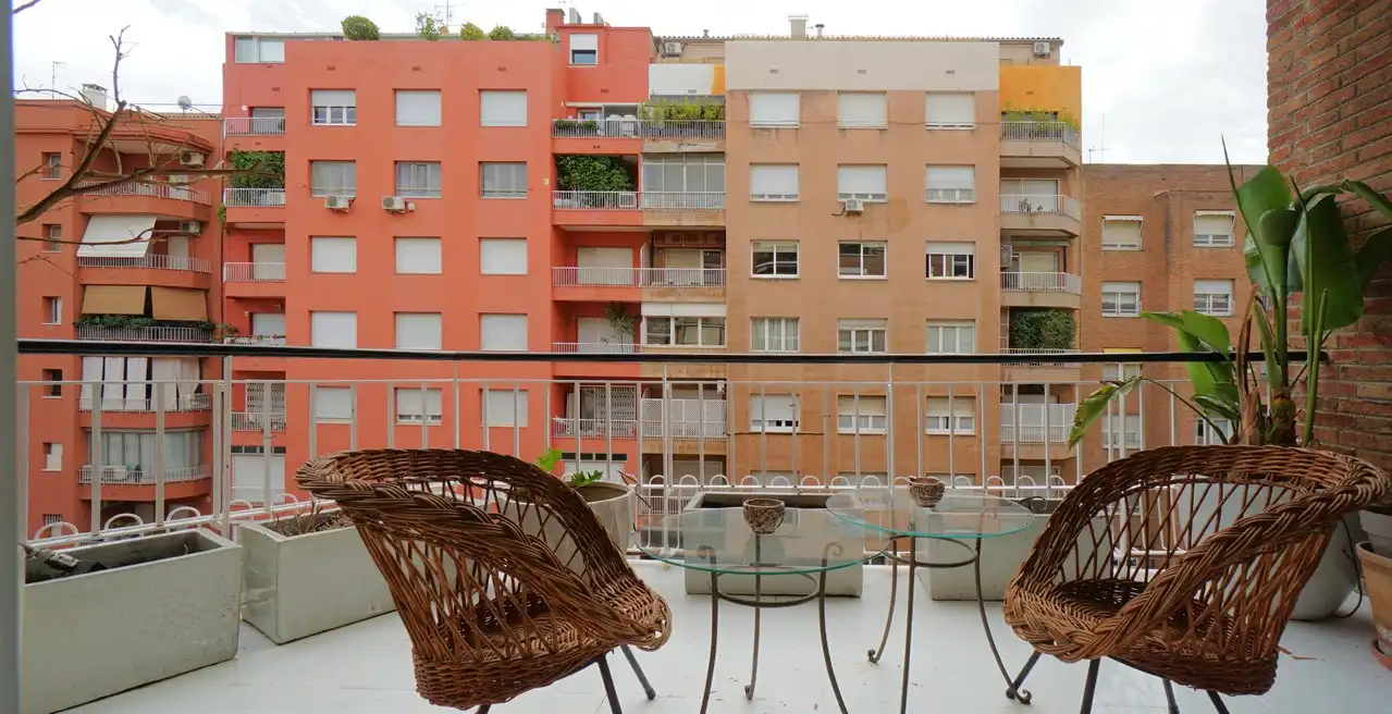 Pis de lloguer a Carrer de Calvet, Sant Gervasi- Galvany