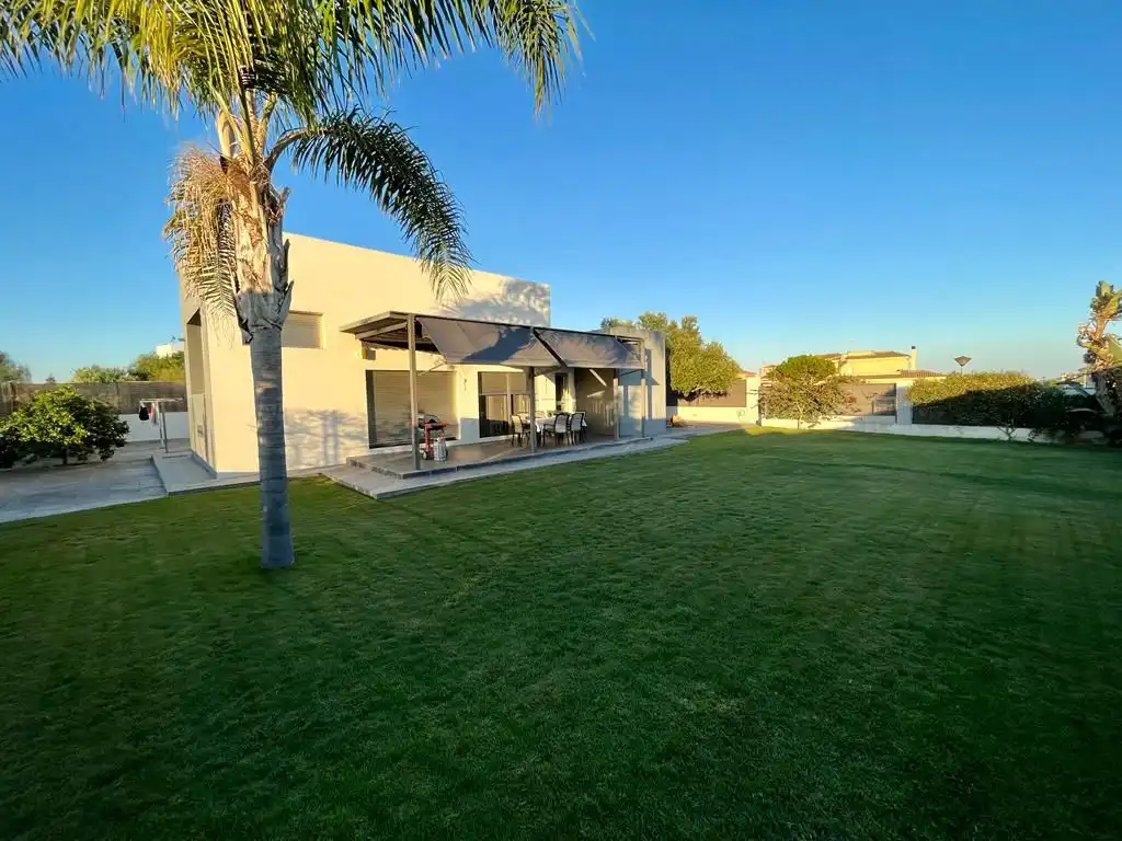 Houses for rent in Cuatro Pinos - El Carmen